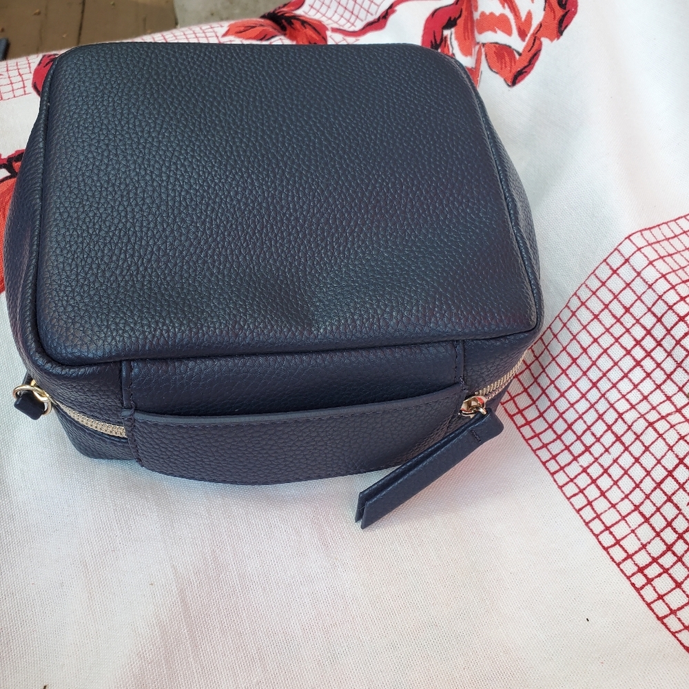 NWOT TRAVEL JEWELRY CASE